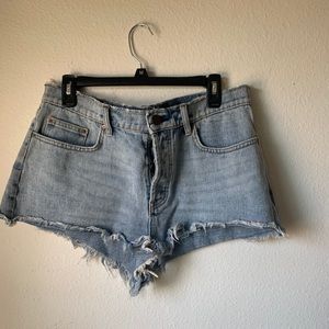 Billabong cut-off shorts